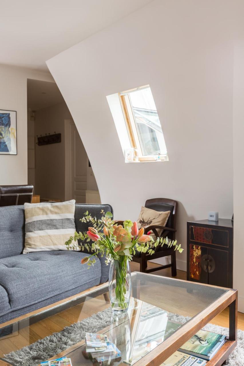 Veeve - Rooftop Views By The Canal Saint-martin Apartment