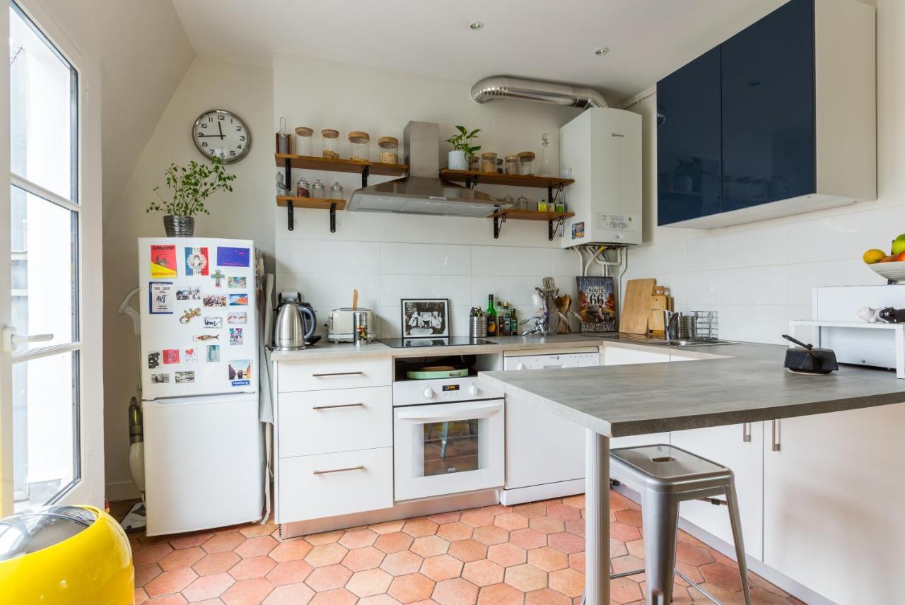 Apartment Veeve - Rooftop Views By The Canal Saint-martin Paris